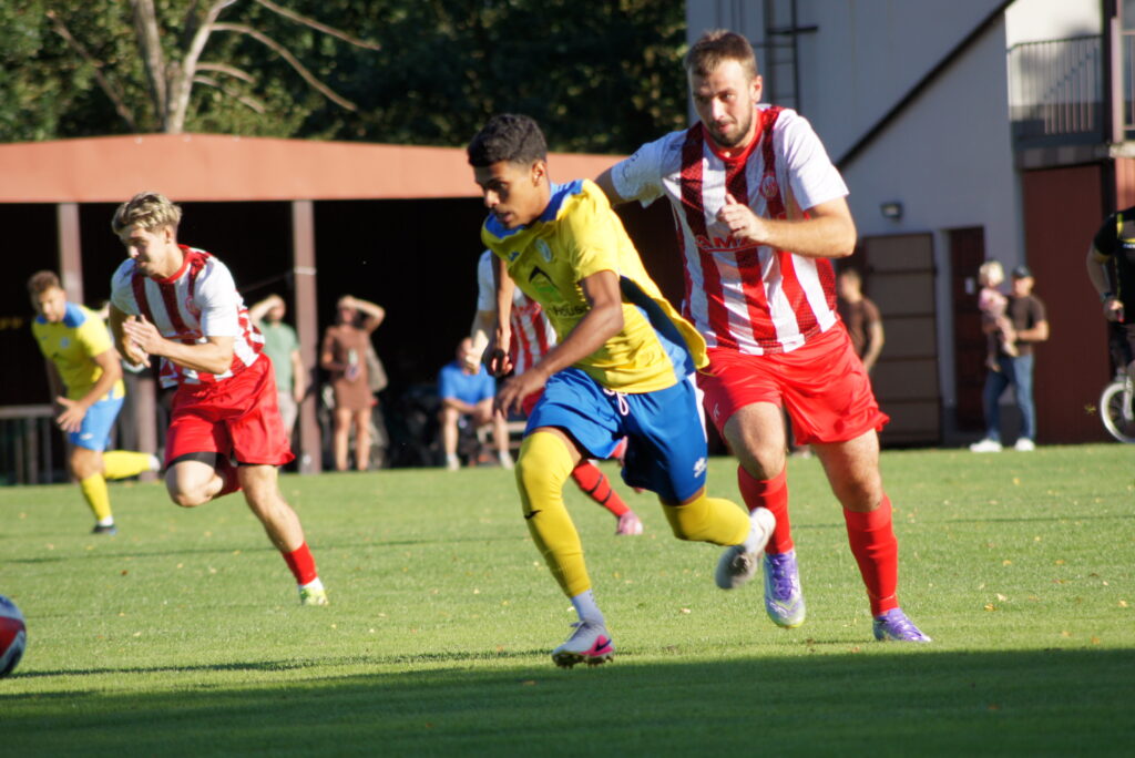 ŁKS Soła Łęki - Intensywny mecz dwóch Sół zakończony wynikiem 5:5